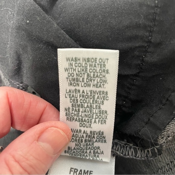 Frame Denim Le Skinny De Jeanne Black Marcy Distressed Chewed Hem Size 26 - Picture 13 of 14
